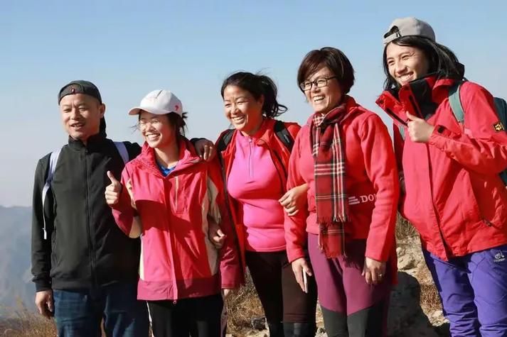 华亭市最新活动轨迹：寻找同轨迹人员_华亭最近发生的事